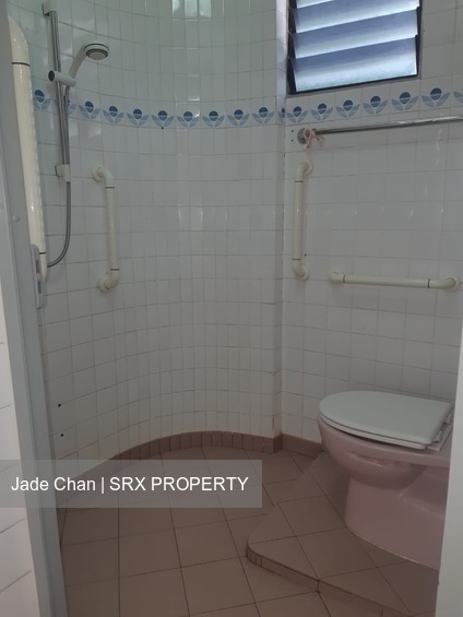 Hougang Avenue 1 thumbnail photo